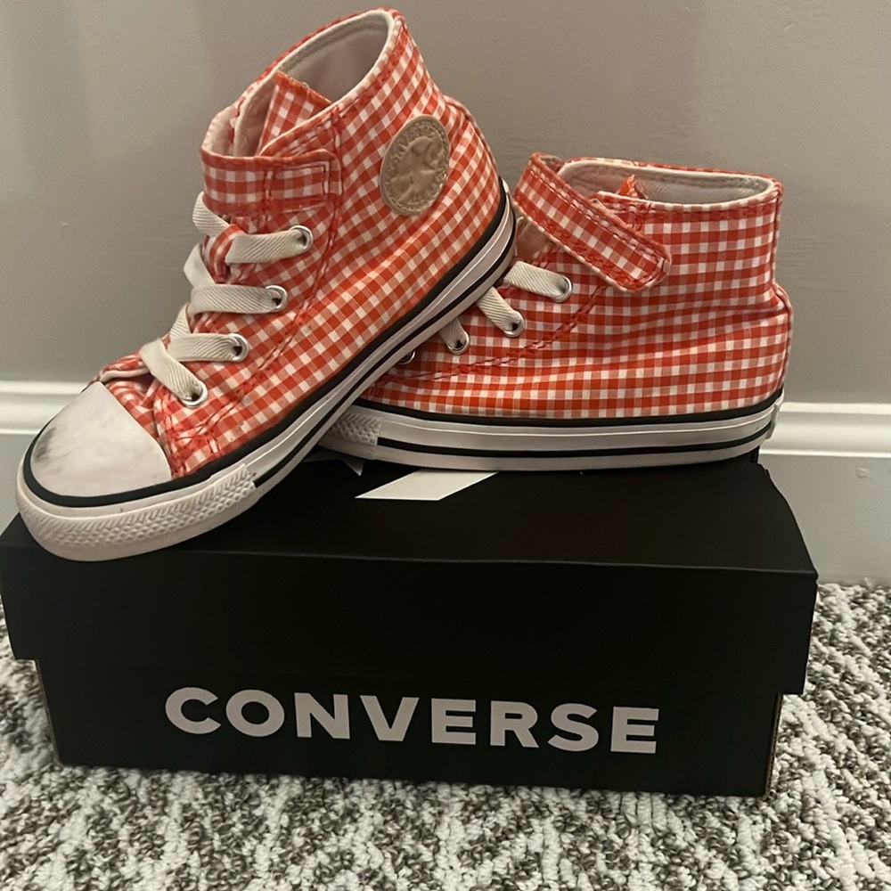 Converse CTAS 1V HI poppy/white size 10